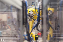 L&iacute;nea de Montaje con robots