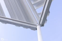 Detalle de cerramiento y estructura espacial en Donostia