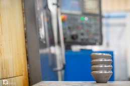 Fotografía industrial de fabricación de estructuras espaciales