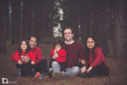Fotografías en familia en Huarte (Navarra) por Yon Garin