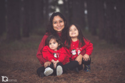 Fotografías en familia en Huarte (Navarra) por Yon Garin
