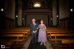 Ceremonia de Bodas de Oro en la Iglesia San Juan Bautista de Burlada entre Elizabeth & Juan