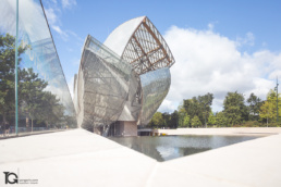 Acceso a La Fondation Louis Vuitton por Yon Garin