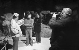 Orson Welles durante la filmación de Al otro lado del viento
