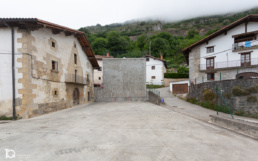 Frontones de ruta por Navarra