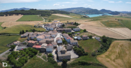 Panorámica aérea del Frontón Público Municipal de Úgar