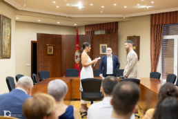 Boda civil en el Ayuntamiento de Huarte-Uharte